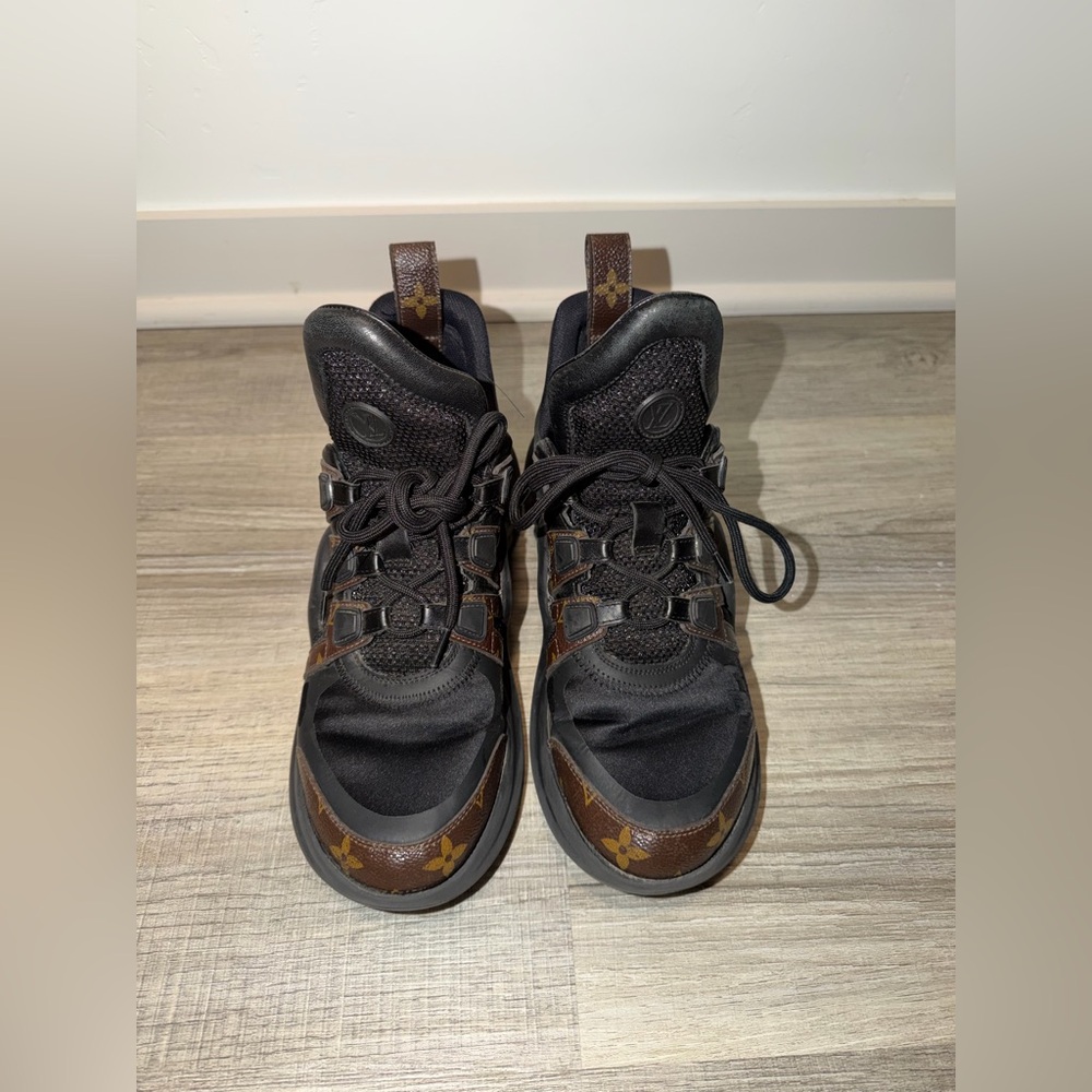 Louis Vuitton, black and brown archlight sneaker - Picture 11 of 12